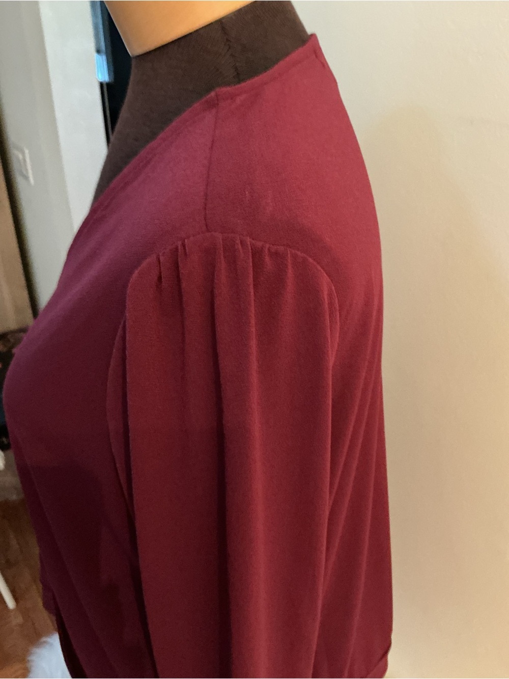 Banana Republic XL Burgundy Surplice Wrap Blouse Long Sleeve NWT - Picture 6 of 15